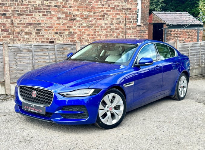 2024 Jaguar Xe