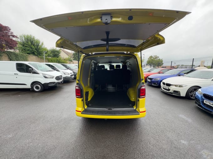 2025 Volkswagen Transporter