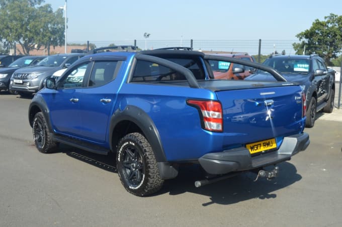 2024 Mitsubishi L200