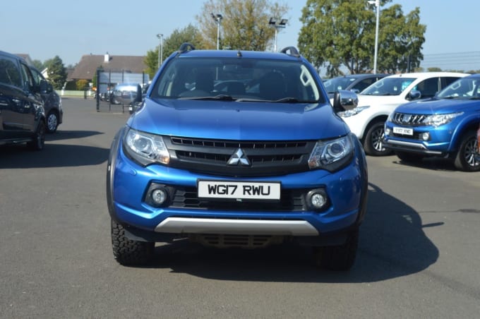 2024 Mitsubishi L200