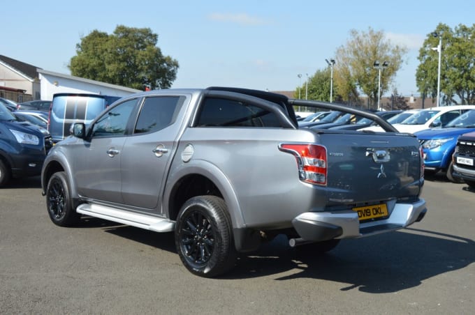 2024 Mitsubishi L200