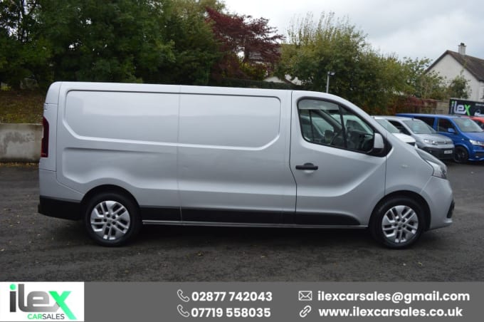 2025 Renault Trafic