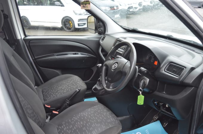 2017 Vauxhall Combo