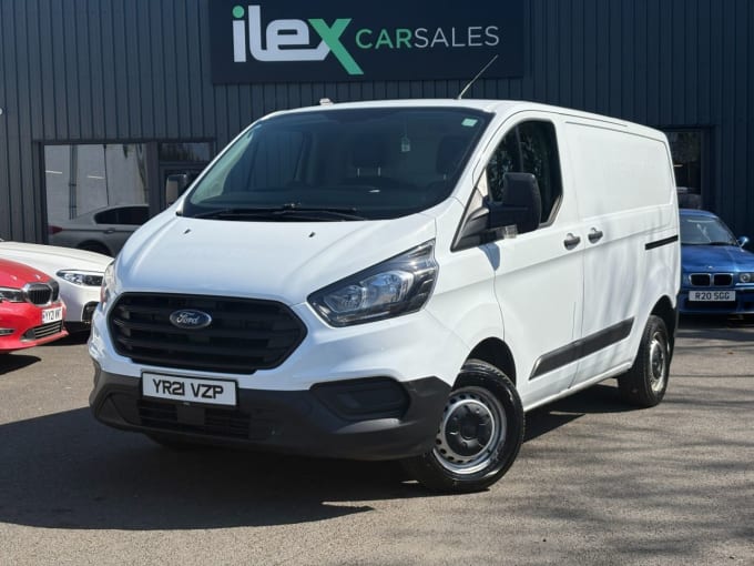 2025 Ford Transit Custom