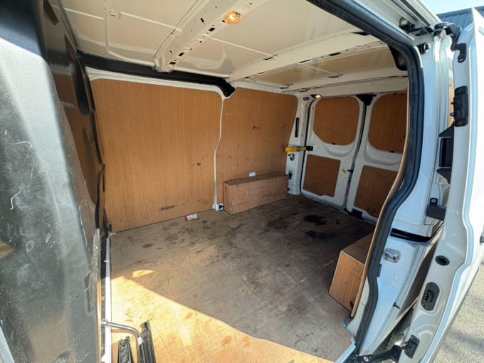 2025 Ford Transit Custom