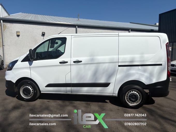 2025 Ford Transit Custom