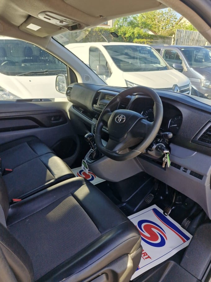 2025 Toyota Proace