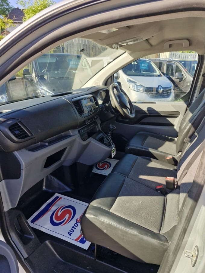 2025 Toyota Proace