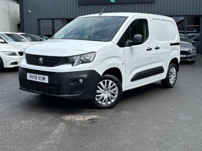 2025 Peugeot Partner