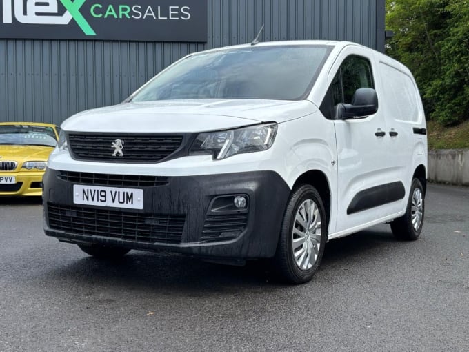 2025 Peugeot Partner