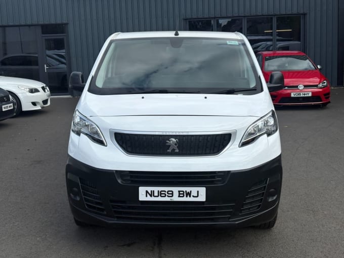 2025 Peugeot Expert