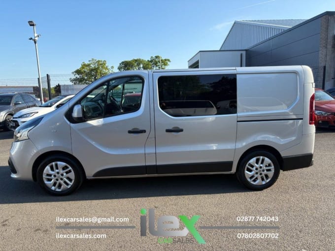 2025 Renault Trafic