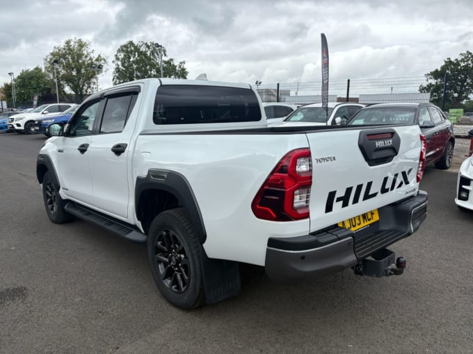 2025 Toyota Hi-lux