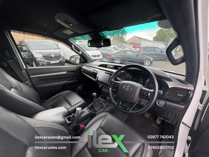 2025 Toyota Hi-lux