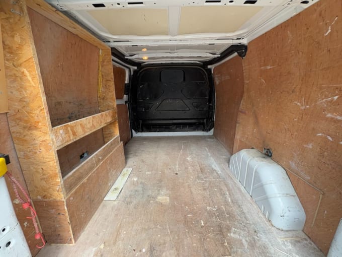 2025 Ford Transit Custom