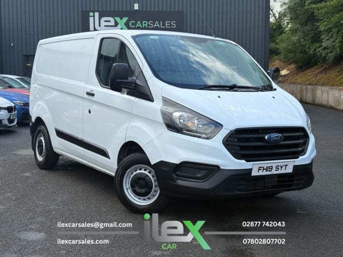 2025 Ford Transit Custom
