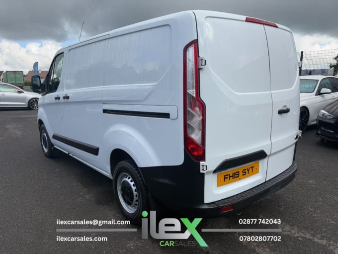 2025 Ford Transit Custom