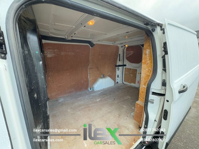 2025 Ford Transit Custom