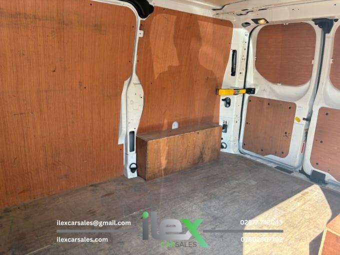 2025 Ford Transit Custom