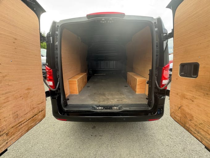 2025 Mercedes-benz Vito