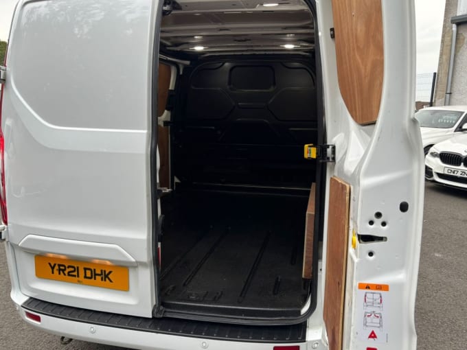 2025 Ford Transit Custom