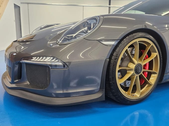 2025 Porsche 911