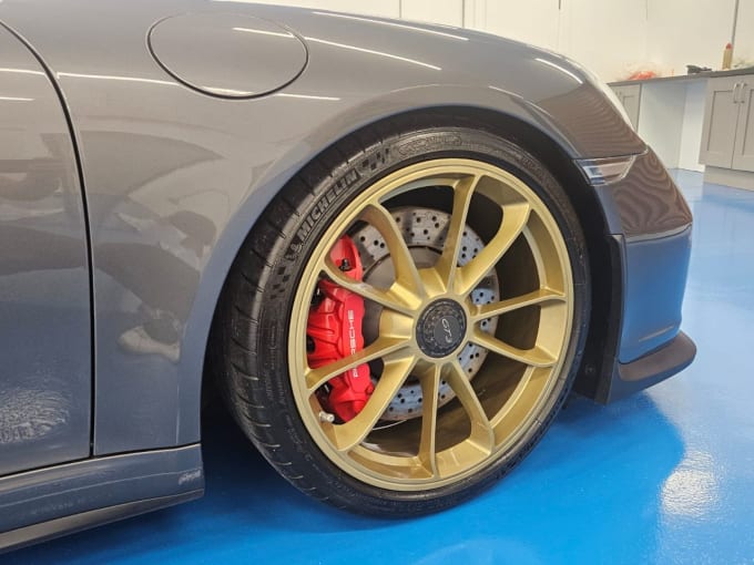 2025 Porsche 911