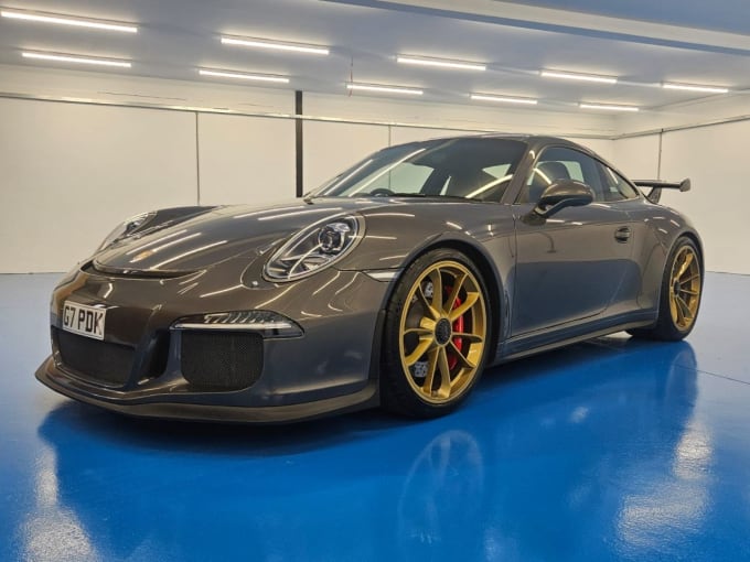 2025 Porsche 911