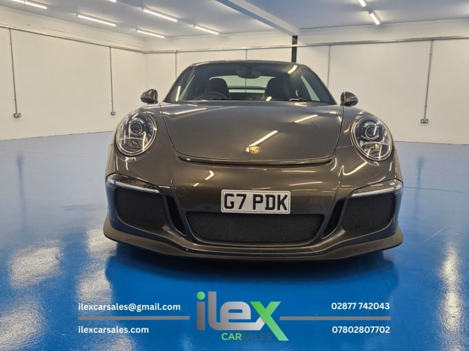 2025 Porsche 911