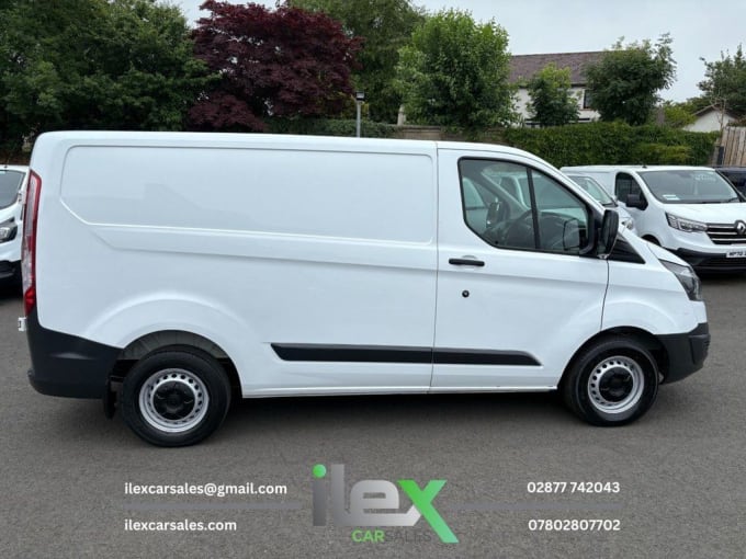 2025 Ford Transit Custom