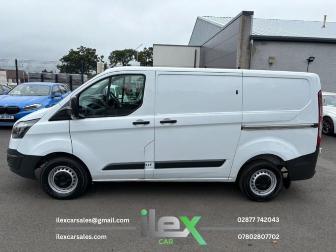 2025 Ford Transit Custom