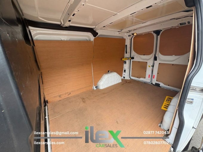 2025 Ford Transit Custom