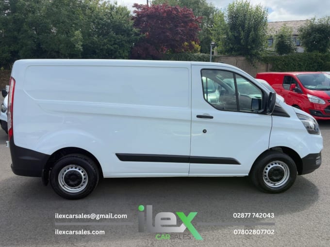 2025 Ford Transit Custom