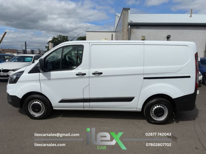 2025 Ford Transit Custom