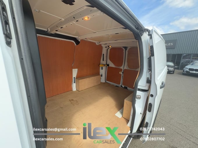 2025 Ford Transit Custom