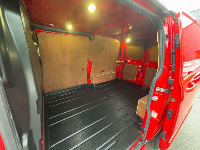 2025 Ford Transit Custom