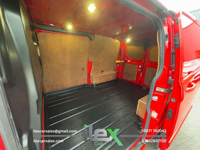 2025 Ford Transit Custom