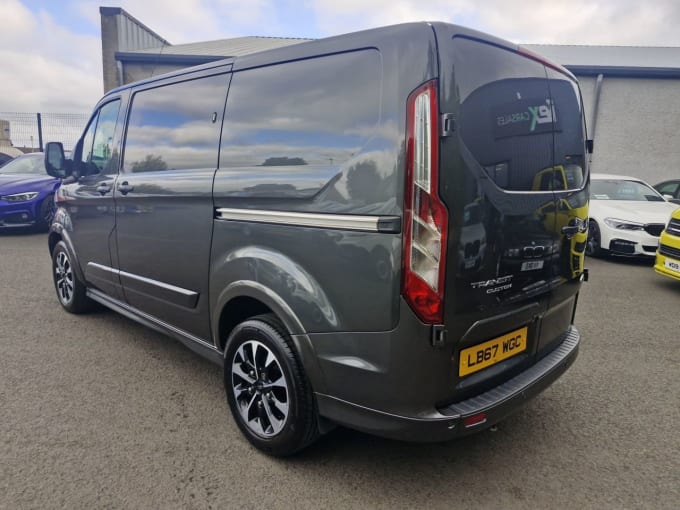 2025 Ford Transit Custom