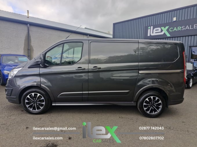 2025 Ford Transit Custom