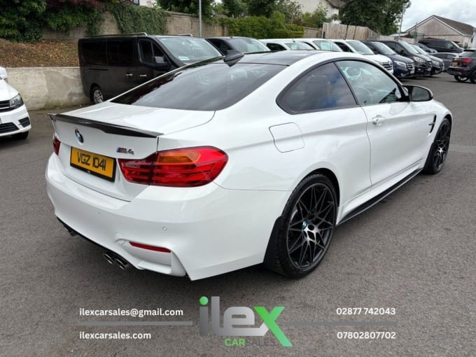 2025 BMW M4