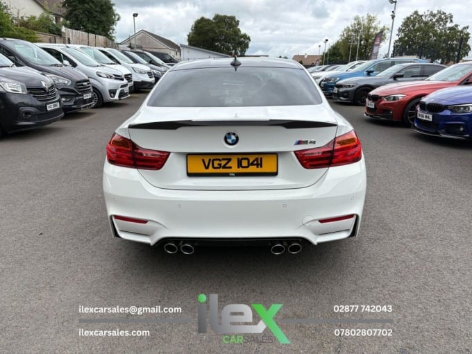 2025 BMW M4