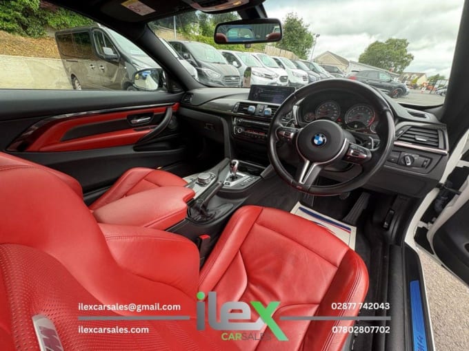2025 BMW M4