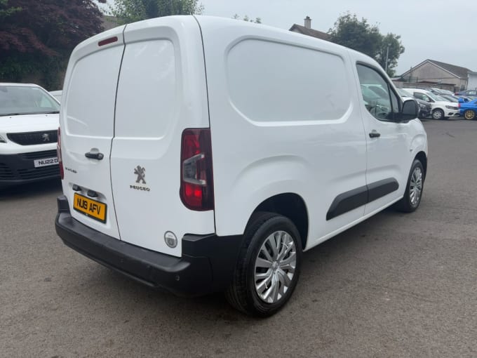 2025 Peugeot Partner