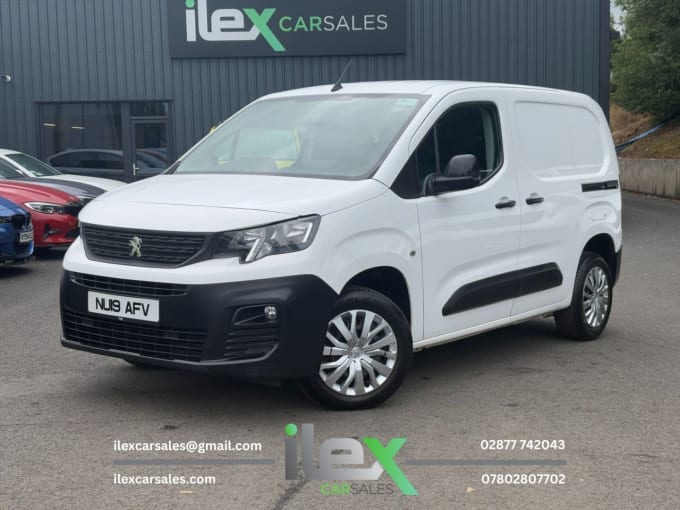 2025 Peugeot Partner