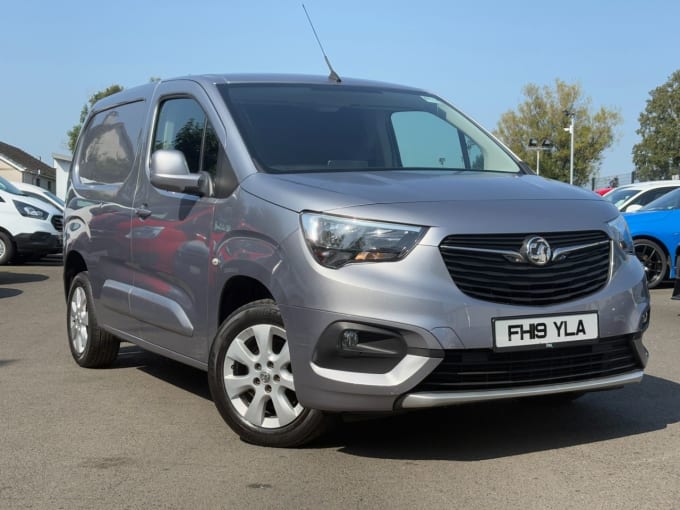 2025 Vauxhall Combo