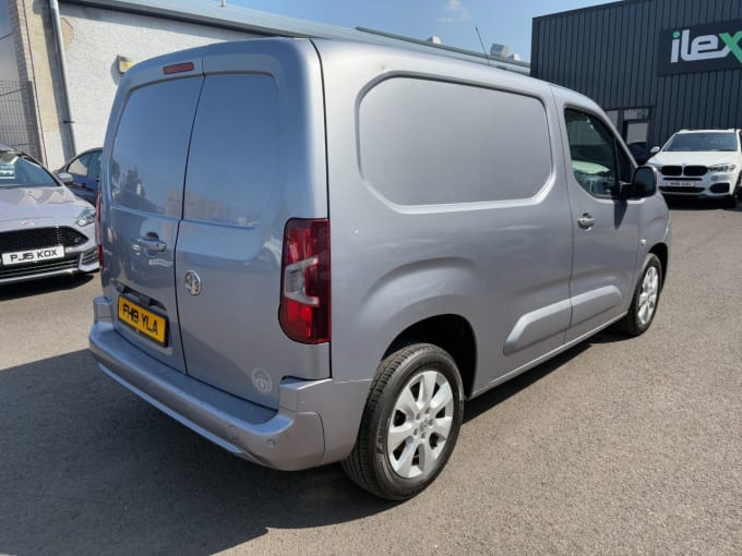 2025 Vauxhall Combo