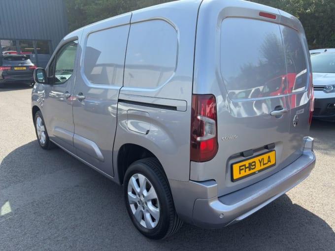 2025 Vauxhall Combo