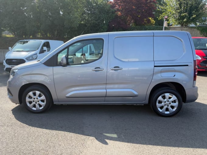 2025 Vauxhall Combo