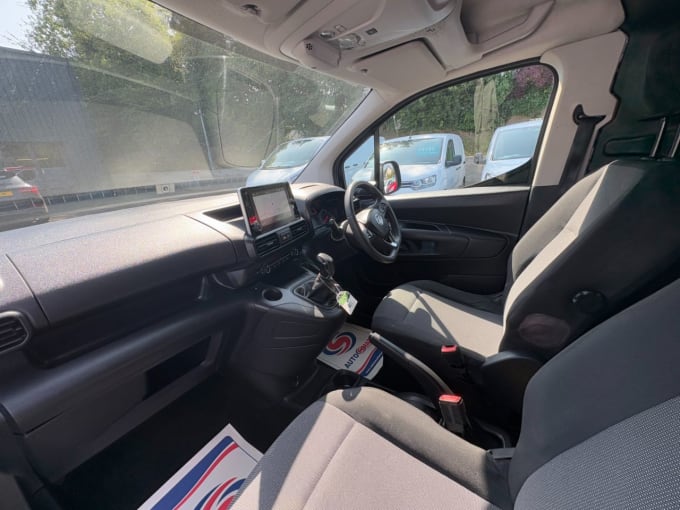 2025 Vauxhall Combo