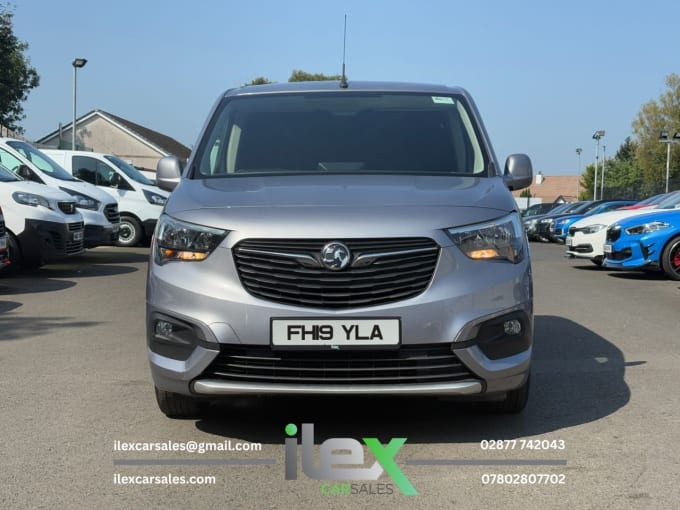 2025 Vauxhall Combo